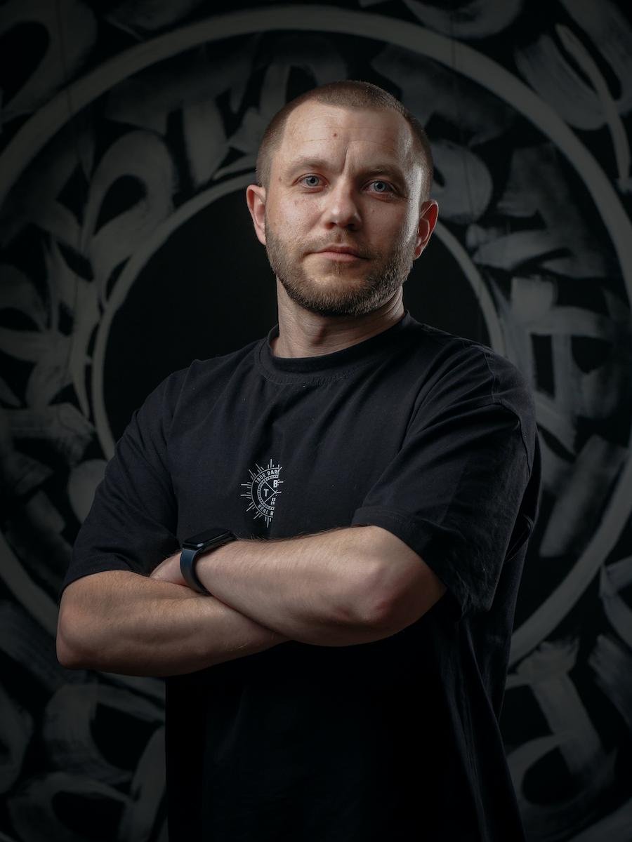 Барбер Serg — фейд та кроп, TBS Херсонська, Дніпро