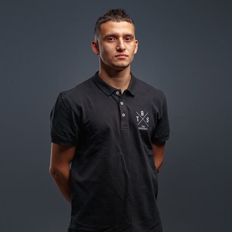 Артем, новый барбер в команде TBS Atrium, Яворницкого 22. По традиции -50% следующие 14 дней.